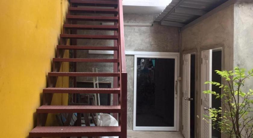 De Hostel Prachuap Khiri Khan Exterior photo