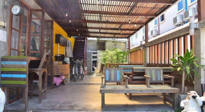 De Hostel Prachuap Khiri Khan Exterior photo
