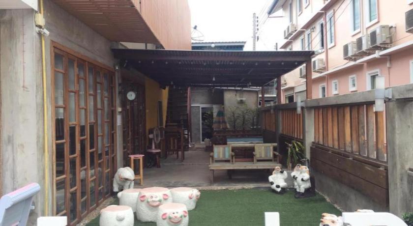 De Hostel Prachuap Khiri Khan Exterior photo